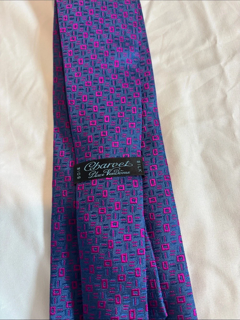 Charvet Men's Blue and Pink Patterned Silk Tie - Classic Formal Accessory